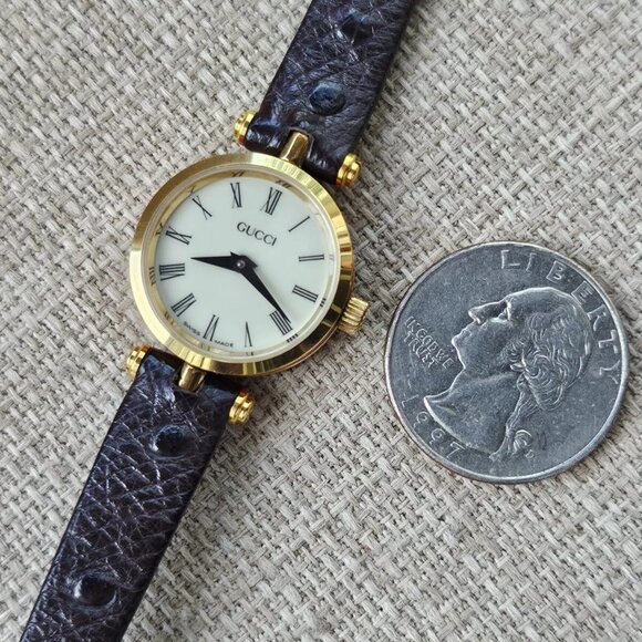 Gucci Ladies Wristwatch Gold Tone Case Brown Leather Strap Swiss Made Watch Auth - Picture 9 of 16
